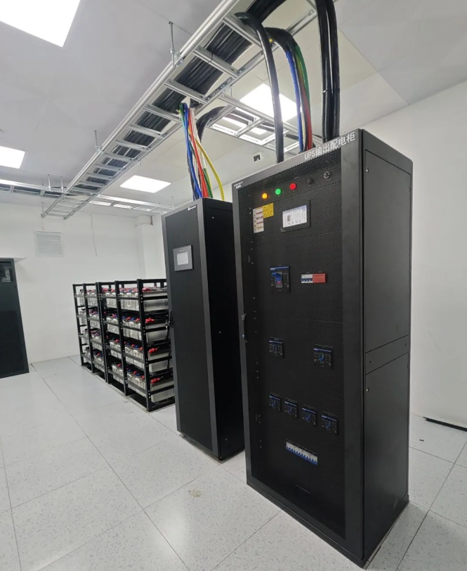 别让停电毁了你的设备！UPS电源知识大揭秘！